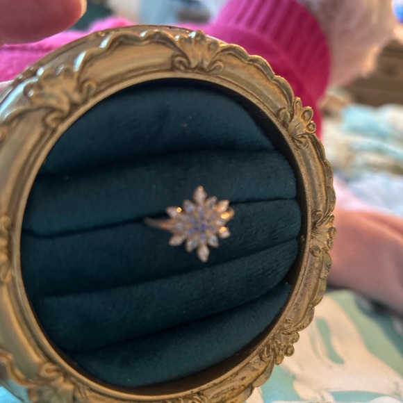 Silpada sterling silver and gold plated snowflake vintage ring. Size 8 - Picture 6 of 6